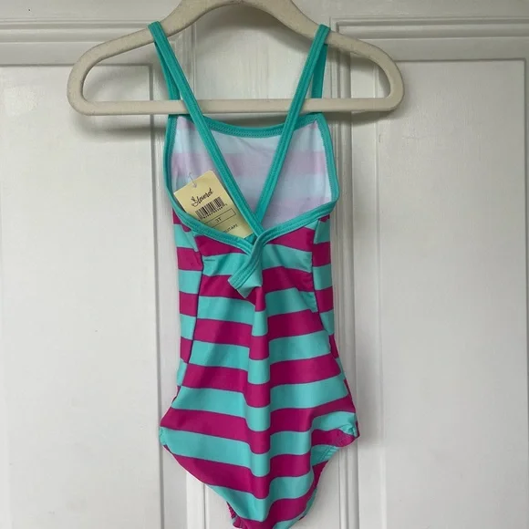 •Leveret• NWT Toddler Girl One Piece Swimsuit  - Size 3T - Picture 4 of 7